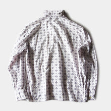 Load image into Gallery viewer, 1960's FRENCH ITALIAN COLLAR COTTON SHIRT (LARGE)