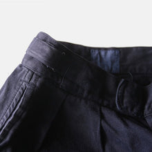 Load image into Gallery viewer, 1950's ~ BRITISH ARMY COTTON DRILL SHORTS (W30)