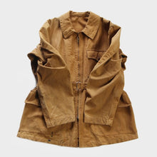 Load image into Gallery viewer, 1950's "LES TOILES DES FLANDRES" BELT STYLE BROWN DUCK HUNTING JACKET (48 MEDIUM)
