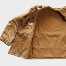 Load image into Gallery viewer, 1950's "LES TOILES DES FLANDRES" BELT STYLE BROWN DUCK HUNTING JACKET (48 MEDIUM)