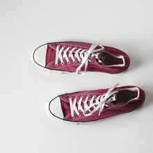 Load image into Gallery viewer, 1990's "CONVERSE" ALL STAR MADE IN USA (10 1/2)
