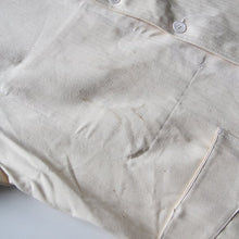 Load image into Gallery viewer, NOS 1950's FRENCH WORK COTTON HBT JACKET (LARGE) WITH V POCKET