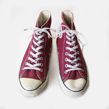 Load image into Gallery viewer, 1990's "CONVERSE" ALL STAR HI CUT (8 HALF) MADE IN USA
