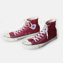 Load image into Gallery viewer, 1990's "CONVERSE" ALL STAR HI CUT (8 HALF) MADE IN USA