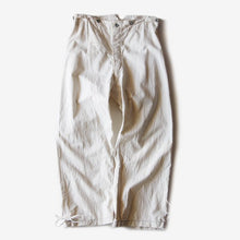 Load image into Gallery viewer, WW1 GERMAN ARMY COTTON TROUSER WITH METAL BUTTON (W33)