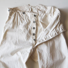 Load image into Gallery viewer, WW1 GERMAN ARMY COTTON TROUSER WITH METAL BUTTON (W33)