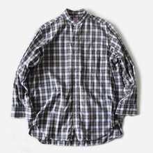 Load image into Gallery viewer, "BROOKS BROTHERS" BAND COLLAR CHECK SHIRTS (LARGE)