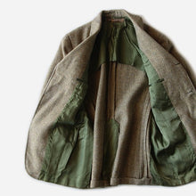 Load image into Gallery viewer, 1960's "BROOKS BROTHERS" THREE BUTTON WOOL JACKET (SMALL SHORT)