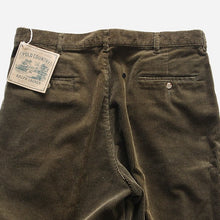 Load image into Gallery viewer, NOS "POLO COUNTRY" CORDUROY SLACKS (W36)