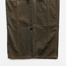 Load image into Gallery viewer, NOS "POLO COUNTRY" CORDUROY SLACKS (W36)