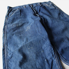 Load image into Gallery viewer, 1950's ~ "STRONG RELIABLE" DENIM PAINTER PANTS (W33)