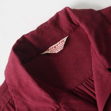 Load image into Gallery viewer, 1950's "PILGRIM" RAYON BOX SHIRT (MEDIUM)