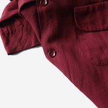 Load image into Gallery viewer, 1950's "PILGRIM" RAYON BOX SHIRT (MEDIUM)