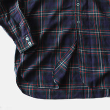 Load image into Gallery viewer, 1960's ABERCROMBIE & FITCH COTTON WOOL SHIRT (15 MEDIUM)