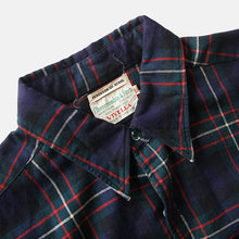 Load image into Gallery viewer, 1960's ABERCROMBIE & FITCH COTTON WOOL SHIRT (15 MEDIUM)