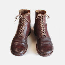Load image into Gallery viewer, 1940's "U.S.ARMY" M-42 TYPE 2 MILITARY BOOTS (9HALF D)