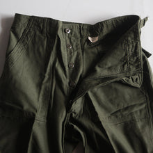 Load image into Gallery viewer, N.O.S 1960's "U.S.ARMY" OG-107 COTTON SATEEN TROUSER (MEDIUM)