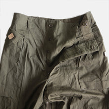Load image into Gallery viewer, N.O.S 1940's "U.S.ARMY" M-43 H.B.T TROUSER (W33 L31)