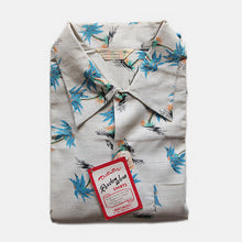 Load image into Gallery viewer, N.O.S 1960's "RANDOMWEAR" COTTON BOX SHIRTS (LARGE)