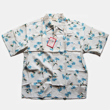 Load image into Gallery viewer, N.O.S 1960's "RANDOMWEAR" COTTON BOX SHIRTS (LARGE)