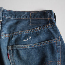 Load image into Gallery viewer, VINTAGE "LEVI'S" BIG E DENIM PANTS LOT 501 (W31 L27.5)