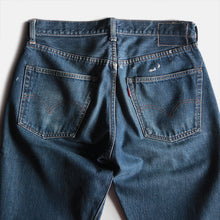 Load image into Gallery viewer, VINTAGE "LEVI'S" BIG E DENIM PANTS LOT 501 (W31 L27.5)