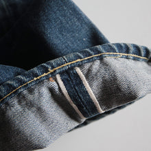 Load image into Gallery viewer, VINTAGE "LEVI'S" BIG E DENIM PANTS LOT 501 (W31 L27.5)