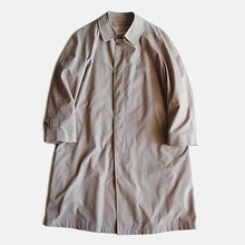 Load image into Gallery viewer, 1970's "Brooks Brothers" Balmacaan Coat (Large)