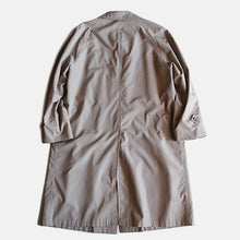 Load image into Gallery viewer, 1970's "Brooks Brothers" Balmacaan Coat (Large)