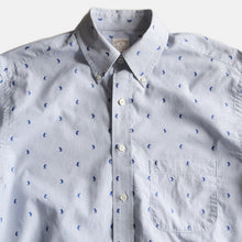 Load image into Gallery viewer, MADE IN USA "BROOKS BROTHERS" B.D COTTON SHIRT (M/R) MINT CONDITION