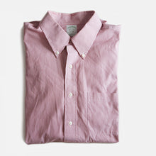 Load image into Gallery viewer, OLD "BROOKS BROTHERS" COTTON B.D SHIRT (MEDIUM)
