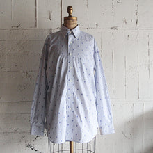 Load image into Gallery viewer, MADE IN USA "BROOKS BROTHERS" B.D COTTON SHIRT (M/R) MINT CONDITION