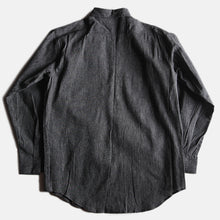 Load image into Gallery viewer, MADE IN USA N.O.S 1950's "5 BROTHER" BLACK CHAMBRAY WORK SHIRT (MEDIUM)