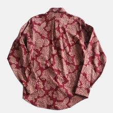Load image into Gallery viewer, 1960's "VAN HEUSEN" COTTON BD PAISLEY SHIRT (MEDIUM)
