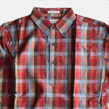 Load image into Gallery viewer, N.O.S 1960's "ALUMNI HALL" PULLOVER COTTON B.D SHIRT (MEDIUM)