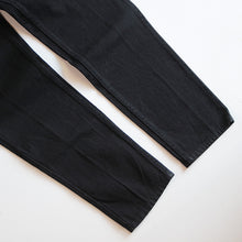Load image into Gallery viewer, 1990's "LEVI'S" 550 BLACK DENIM PANTS (W33 L34) MADE IN USA