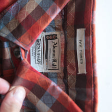 Load image into Gallery viewer, N.O.S 1960's "ALUMNI HALL" PULLOVER COTTON B.D SHIRT (MEDIUM)