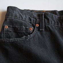 Load image into Gallery viewer, 1990's "LEVI'S" 505 CUTOFF BLACK DENIM (W34)