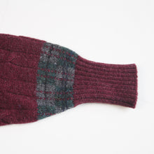 Load image into Gallery viewer, 1990's "RALPH LAUREN" V NECK WOOL SWEATER (LARGE)