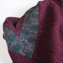 Load image into Gallery viewer, 1990's "RALPH LAUREN" V NECK WOOL SWEATER (LARGE)