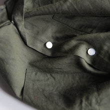 Load image into Gallery viewer, 1960's "FINTEX" RAYON BOX SHIRTS (MEDIUM)