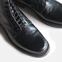 Load image into Gallery viewer, N.O.S 1960's CORK SOLE WORK BOOTS WITH BOX (7 HALF D)