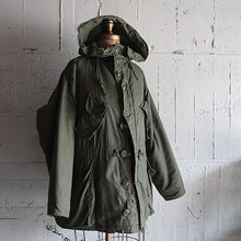 画像をギャラリービューアに読み込む, 1970's CANADIAN EXTREME COLD WEATHER PARKA (MEDIUM SHORT)