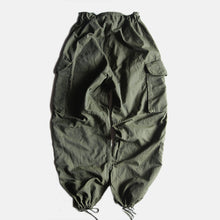 Load image into Gallery viewer, 1980's CANADIAN MILITARY TROUSERS EXTREME COLD WEATHER (SMALL REG)