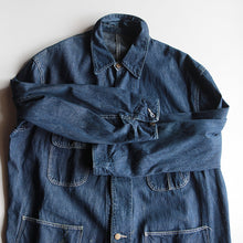 Load image into Gallery viewer, 1940's "FULL CAP" DENIM WORK CHORE JACKET (44 LARGE)