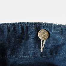 Load image into Gallery viewer, 1940's "FULL CAP" DENIM WORK CHORE JACKET (44 LARGE)