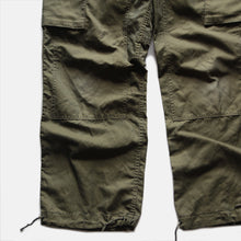 Load image into Gallery viewer, 1980's CANADIAN MILITARY TROUSERS EXTREME COLD WEATHER (SMALL REG)