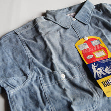 Load image into Gallery viewer, N.O.S 1950's "BIG YANK" BLUE CHAMBRAY SHIRT (15 HALF)