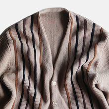 Load image into Gallery viewer, 1960's WOOL CARDIGAN (MEDIUM)