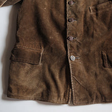 Load image into Gallery viewer, MADE IN FRANCE 1930's CORDUROY HUNTING JACKET (LARGE)